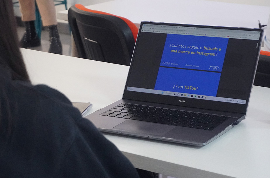 Máster de Comunicación Digital 8 Academy 10